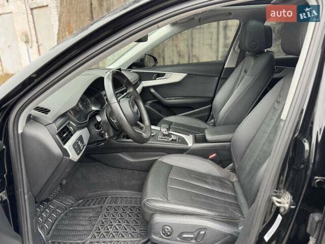 Черный Ауди А4, объемом двигателя 2 л и пробегом 175 тыс. км за 15500 $, фото 26 на Automoto.ua