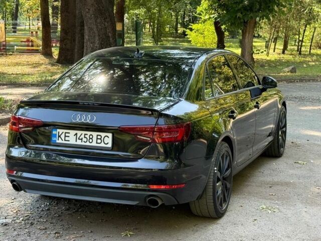 Черный Ауди А4, объемом двигателя 2 л и пробегом 190 тыс. км за 16896 $, фото 7 на Automoto.ua