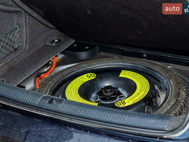 Черный Ауди А4, объемом двигателя 1.98 л и пробегом 140 тыс. км за 19300 $, фото 21 на Automoto.ua