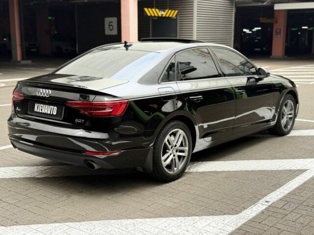 Чорний Ауді А4, об'ємом двигуна 2 л та пробігом 198 тис. км за 15000 $, фото 3 на Automoto.ua