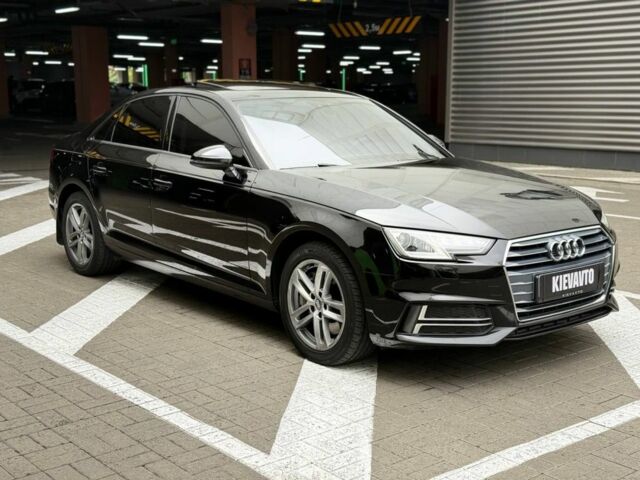 Чорний Ауді А4, об'ємом двигуна 2 л та пробігом 198 тис. км за 15000 $, фото 2 на Automoto.ua