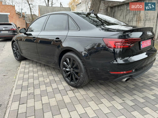 Черный Ауди А4, объемом двигателя 2 л и пробегом 175 тыс. км за 15500 $, фото 12 на Automoto.ua