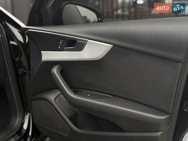 Черный Ауди А4, объемом двигателя 2 л и пробегом 188 тыс. км за 16700 $, фото 10 на Automoto.ua