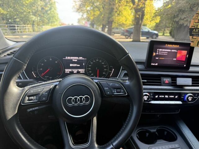 Черный Ауди А4, объемом двигателя 2 л и пробегом 185 тыс. км за 19200 $, фото 6 на Automoto.ua