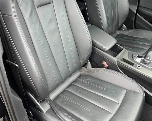 Черный Ауди А4, объемом двигателя 1.98 л и пробегом 61 тыс. км за 19850 $, фото 117 на Automoto.ua