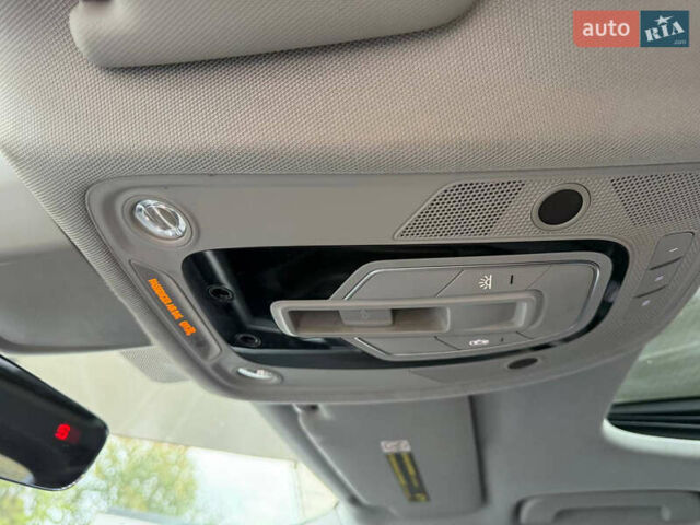 Черный Ауди А4, объемом двигателя 2 л и пробегом 260 тыс. км за 15299 $, фото 55 на Automoto.ua