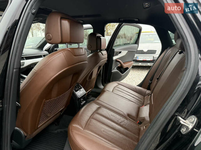 Чорний Ауді А4, об'ємом двигуна 0 л та пробігом 264 тис. км за 15900 $, фото 16 на Automoto.ua