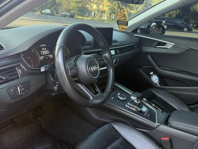 Черный Ауди А4, объемом двигателя 2 л и пробегом 185 тыс. км за 19200 $, фото 7 на Automoto.ua