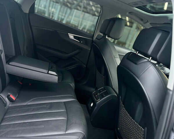 Черный Ауди А4, объемом двигателя 1.98 л и пробегом 137 тыс. км за 20300 $, фото 27 на Automoto.ua