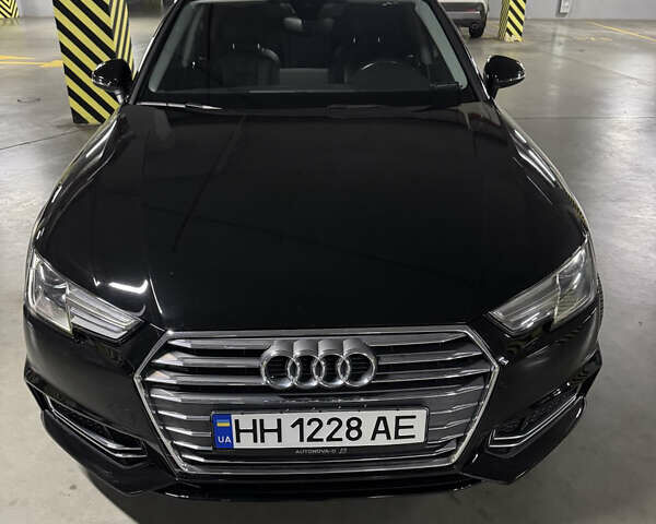 Черный Ауди А4, объемом двигателя 2 л и пробегом 109 тыс. км за 20000 $, фото 10 на Automoto.ua