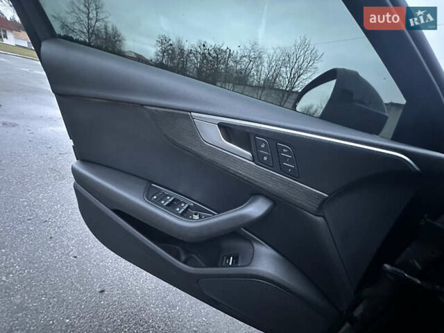 Чорний Ауді А4, об'ємом двигуна 2 л та пробігом 104 тис. км за 20500 $, фото 12 на Automoto.ua