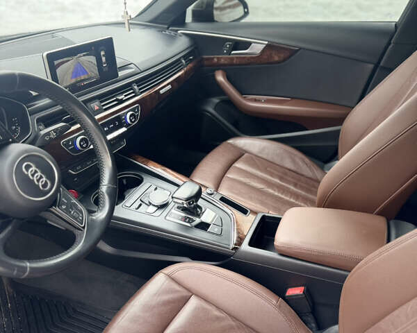 Черный Ауди А4, объемом двигателя 1.98 л и пробегом 114 тыс. км за 20000 $, фото 8 на Automoto.ua