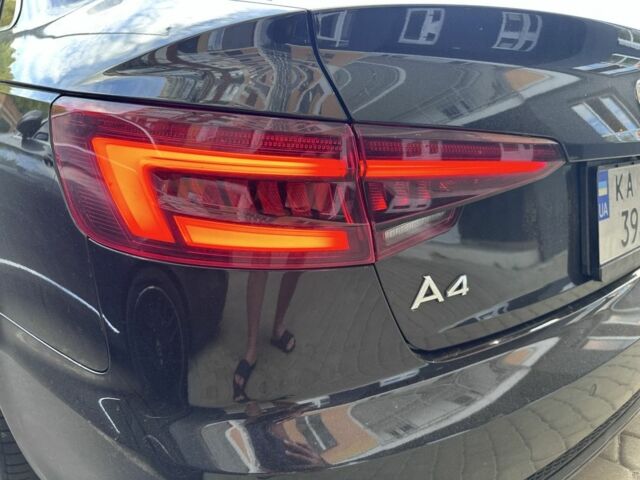 Черный Ауди А4, объемом двигателя 2 л и пробегом 212 тыс. км за 15999 $, фото 10 на Automoto.ua