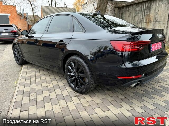 Черный Ауди А4, объемом двигателя 2 л и пробегом 175 тыс. км за 15500 $, фото 4 на Automoto.ua