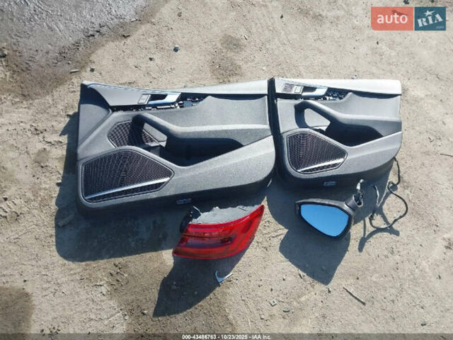 Черный Ауди А4, объемом двигателя 1.98 л и пробегом 56 тыс. км за 4500 $, фото 9 на Automoto.ua