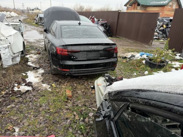 Чорний Ауді А4, об'ємом двигуна 0 л та пробігом 100 тис. км за 11000 $, фото 1 на Automoto.ua