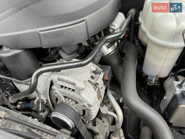 Черный Ауди А4, объемом двигателя 2 л и пробегом 175 тыс. км за 15500 $, фото 42 на Automoto.ua