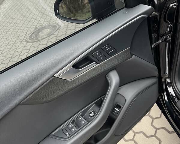 Черный Ауди А4, объемом двигателя 1.98 л и пробегом 61 тыс. км за 19850 $, фото 64 на Automoto.ua