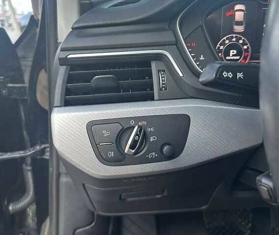 Черный Ауди А4, объемом двигателя 2 л и пробегом 91 тыс. км за 15500 $, фото 11 на Automoto.ua