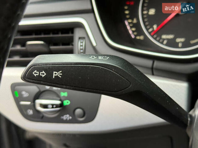 Черный Ауди А4, объемом двигателя 2 л и пробегом 260 тыс. км за 15299 $, фото 43 на Automoto.ua