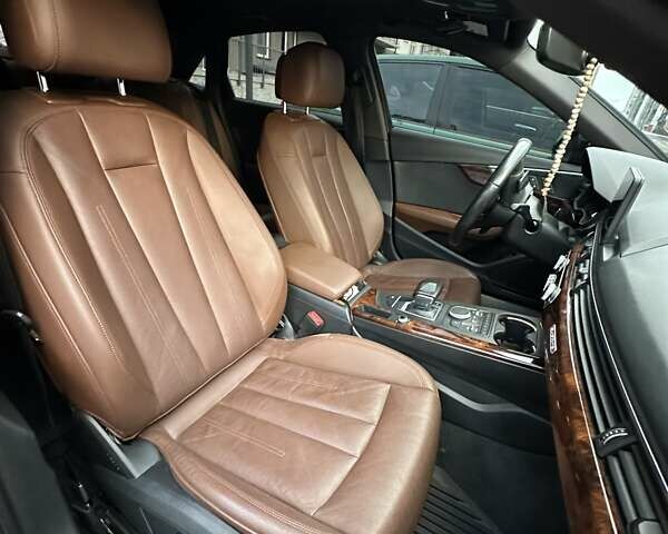 Черный Ауди А4, объемом двигателя 1.98 л и пробегом 120 тыс. км за 17000 $, фото 16 на Automoto.ua