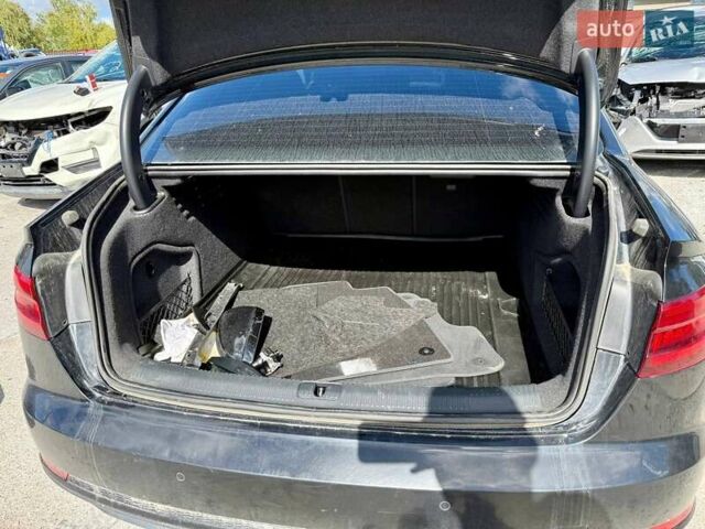 Чорний Ауді А4, об'ємом двигуна 1.98 л та пробігом 142 тис. км за 11800 $, фото 28 на Automoto.ua
