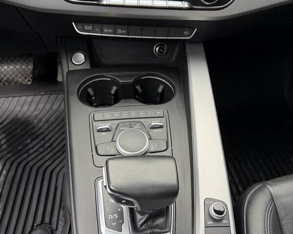 Черный Ауди А4, объемом двигателя 1.98 л и пробегом 155 тыс. км за 20499 $, фото 14 на Automoto.ua