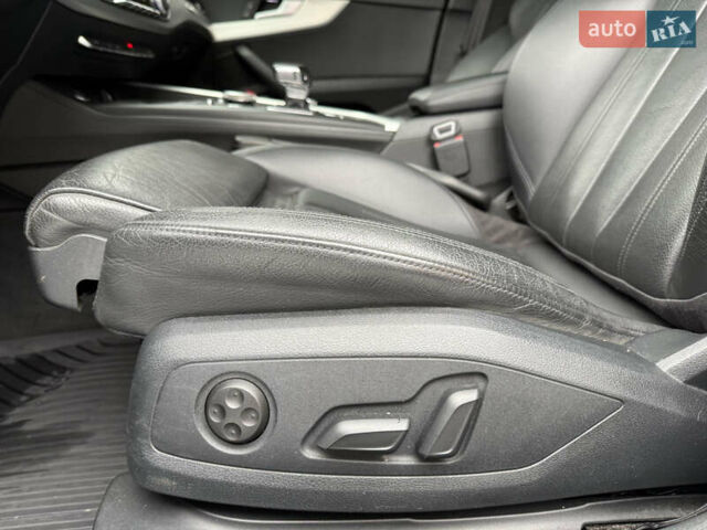 Чорний Ауді А4, об'ємом двигуна 1.98 л та пробігом 165 тис. км за 18900 $, фото 11 на Automoto.ua