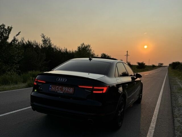 Черный Ауди А4, объемом двигателя 2 л и пробегом 230 тыс. км за 14999 $, фото 3 на Automoto.ua