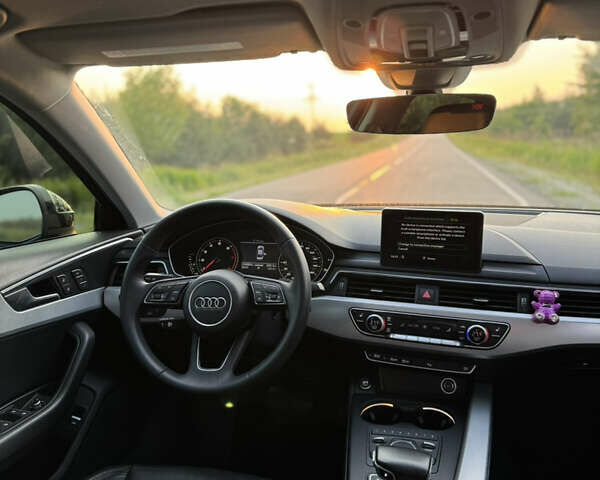 Черный Ауди А4, объемом двигателя 2 л и пробегом 230 тыс. км за 14999 $, фото 14 на Automoto.ua