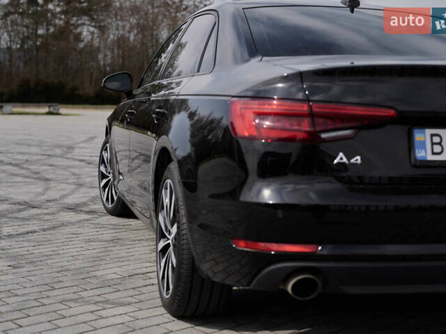 Черный Ауди А4, объемом двигателя 1.98 л и пробегом 123 тыс. км за 18000 $, фото 9 на Automoto.ua