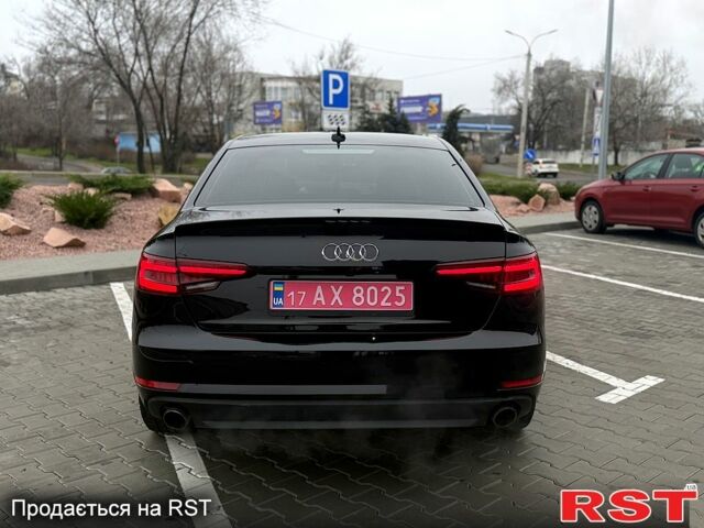 Черный Ауди А4, объемом двигателя 2 л и пробегом 180 тыс. км за 17900 $, фото 12 на Automoto.ua