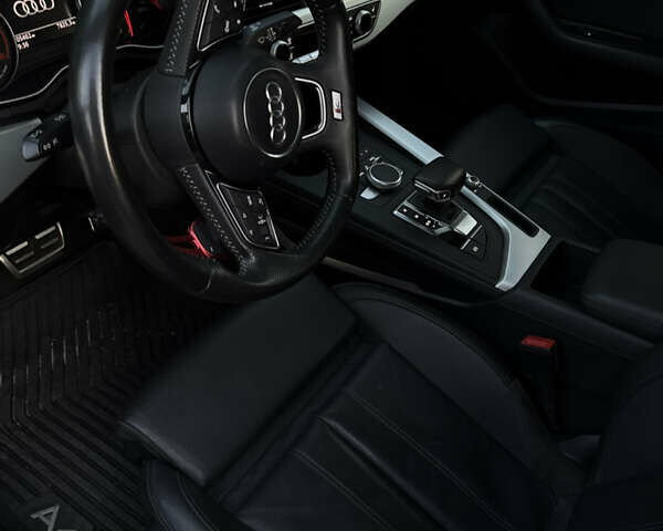 Черный Ауди А4, объемом двигателя 1.98 л и пробегом 105 тыс. км за 22500 $, фото 9 на Automoto.ua
