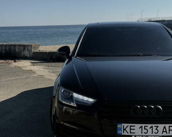 Ауді А4 2017 у Кривому Розі на Automoto.ua Чорний Ауді А4, об'ємом двигуна 1.98 л та пробігом 286 тис. км за 18500 $, фото 2 на Automoto.ua