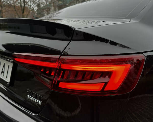 Чорний Ауді А4, об'ємом двигуна 1.98 л та пробігом 96 тис. км за 26500 $, фото 13 на Automoto.ua