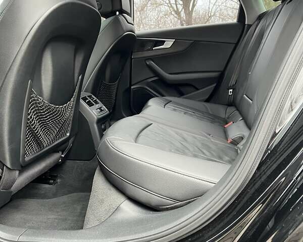 Черный Ауди А4, объемом двигателя 1.98 л и пробегом 61 тыс. км за 19850 $, фото 93 на Automoto.ua