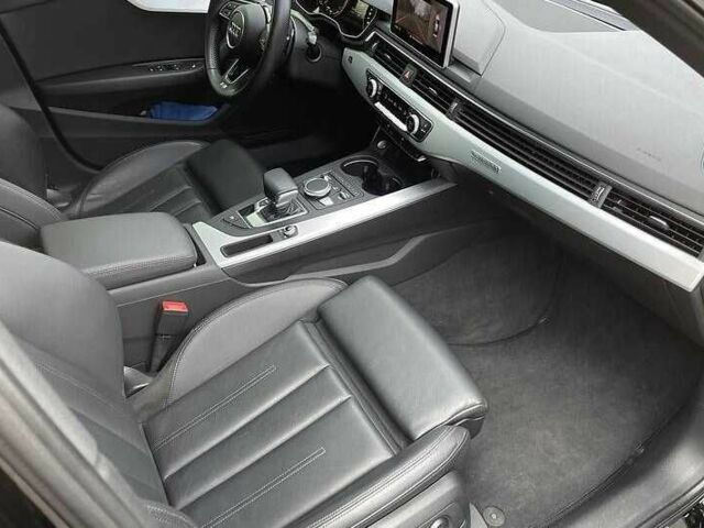 Черный Ауди А4, объемом двигателя 2 л и пробегом 139 тыс. км за 13500 $, фото 15 на Automoto.ua