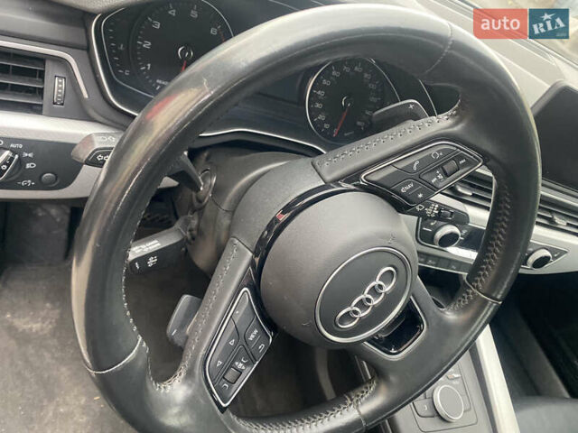 Ауді А4 2017 у Самборе на Automoto.ua Чорний Ауді А4, об'ємом двигуна 1.98 л та пробігом 103 тис. км за 16900 $, фото 39 на Automoto.ua