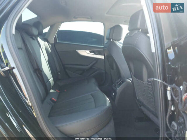 Черный Ауди А4, объемом двигателя 1.98 л и пробегом 56 тыс. км за 4500 $, фото 5 на Automoto.ua