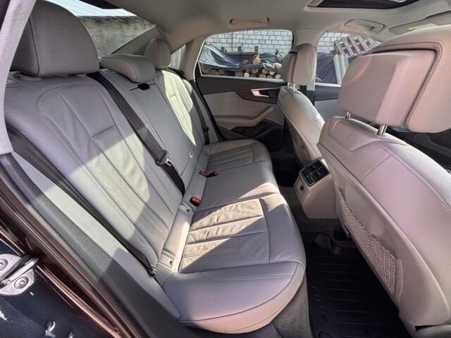 Чорний Ауді А4, об'ємом двигуна 2 л та пробігом 61 тис. км за 21750 $, фото 23 на Automoto.ua