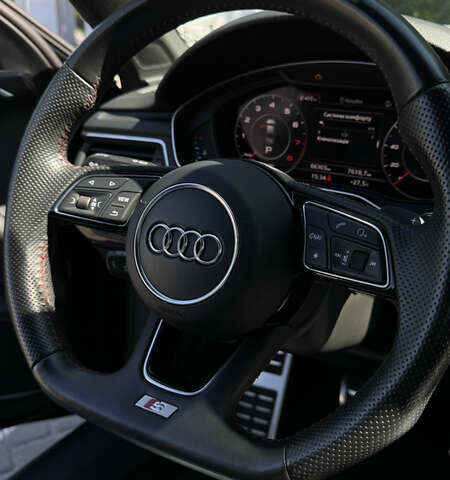 Ауди А4 2018 в Киеве на Automoto.ua Черный Ауди А4, объемом двигателя 1.98 л и пробегом 66 тыс. км за 28000 $, фото 12 на Automoto.ua