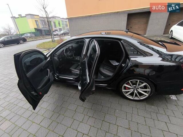 Черный Ауди А4, объемом двигателя 2 л и пробегом 127 тыс. км за 19999 $, фото 40 на Automoto.ua