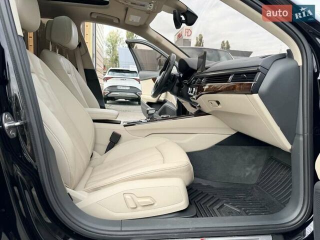Ауді А4 2018 у Києві на Automoto.ua Чорний Ауді А4, об'ємом двигуна 1.98 л та пробігом 118 тис. км за 22200 $, фото 25 на Automoto.ua