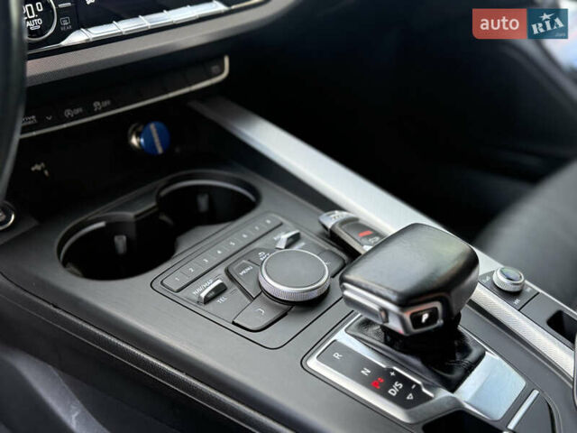 Чорний Ауді А4, об'ємом двигуна 2 л та пробігом 195 тис. км за 16300 $, фото 14 на Automoto.ua