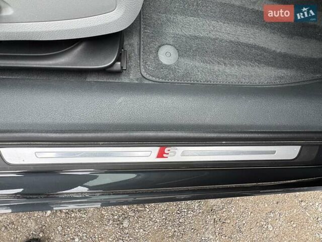 Черный Ауди А4, объемом двигателя 1.98 л и пробегом 54 тыс. км за 18990 $, фото 8 на Automoto.ua