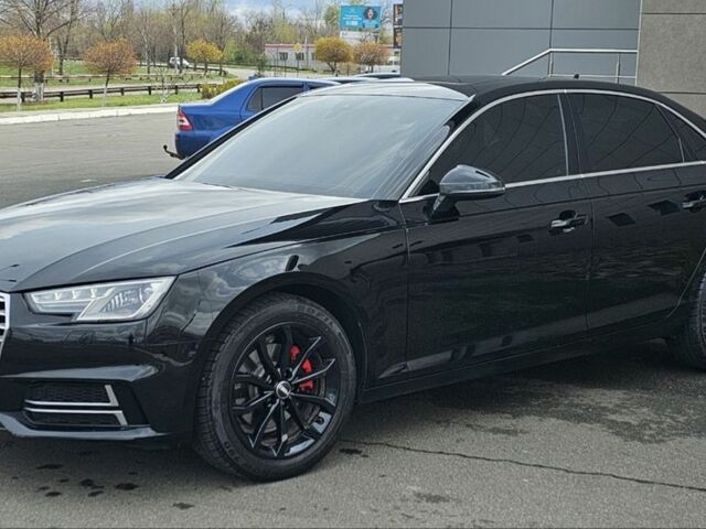 Черный Ауди А4, объемом двигателя 2 л и пробегом 89 тыс. км за 19999 $, фото 22 на Automoto.ua