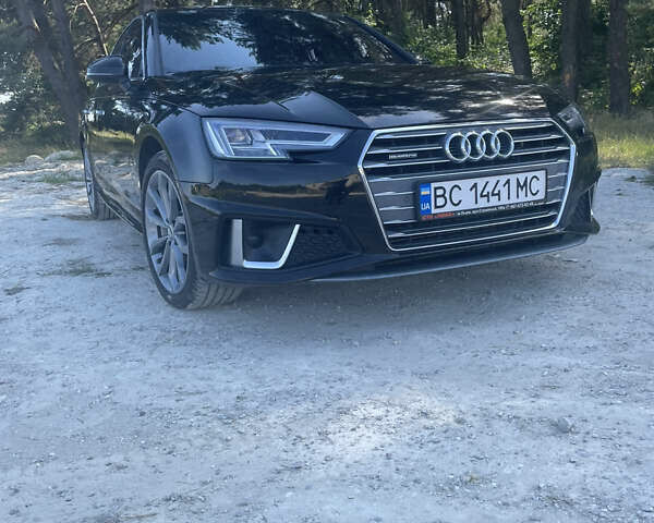 Чорний Ауді А4, об'ємом двигуна 2.01 л та пробігом 108 тис. км за 21500 $, фото 11 на Automoto.ua
