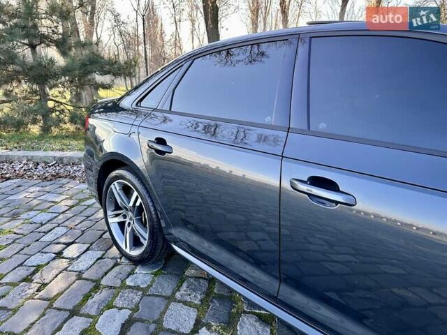 Чорний Ауді А4, об'ємом двигуна 1.98 л та пробігом 110 тис. км за 18999 $, фото 44 на Automoto.ua