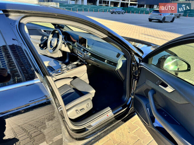 Черный Ауди А4, объемом двигателя 1.98 л и пробегом 64 тыс. км за 26000 $, фото 5 на Automoto.ua