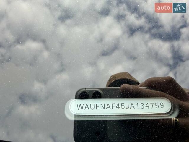 Ауді А4 2018 у Києві на Automoto.ua Чорний Ауді А4, об'ємом двигуна 1.98 л та пробігом 118 тис. км за 22200 $, фото 34 на Automoto.ua
